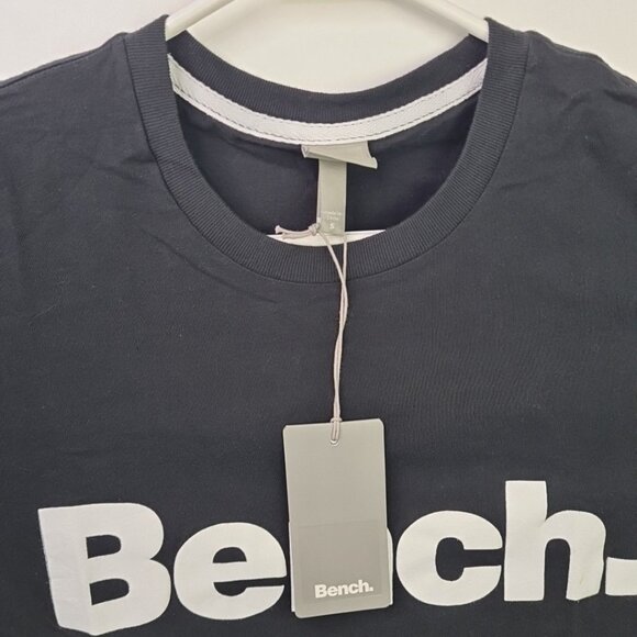 Bench. Logo Graphic Tee Black Men’s Size S Minimalist Streetwear Shirt - Picture 3 of 7